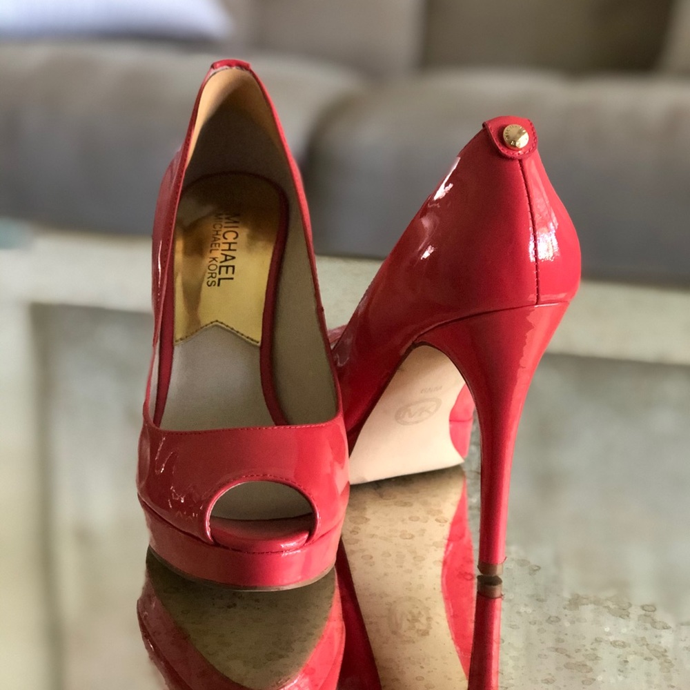 MICHAEL Michael Kors peep toe pumps
